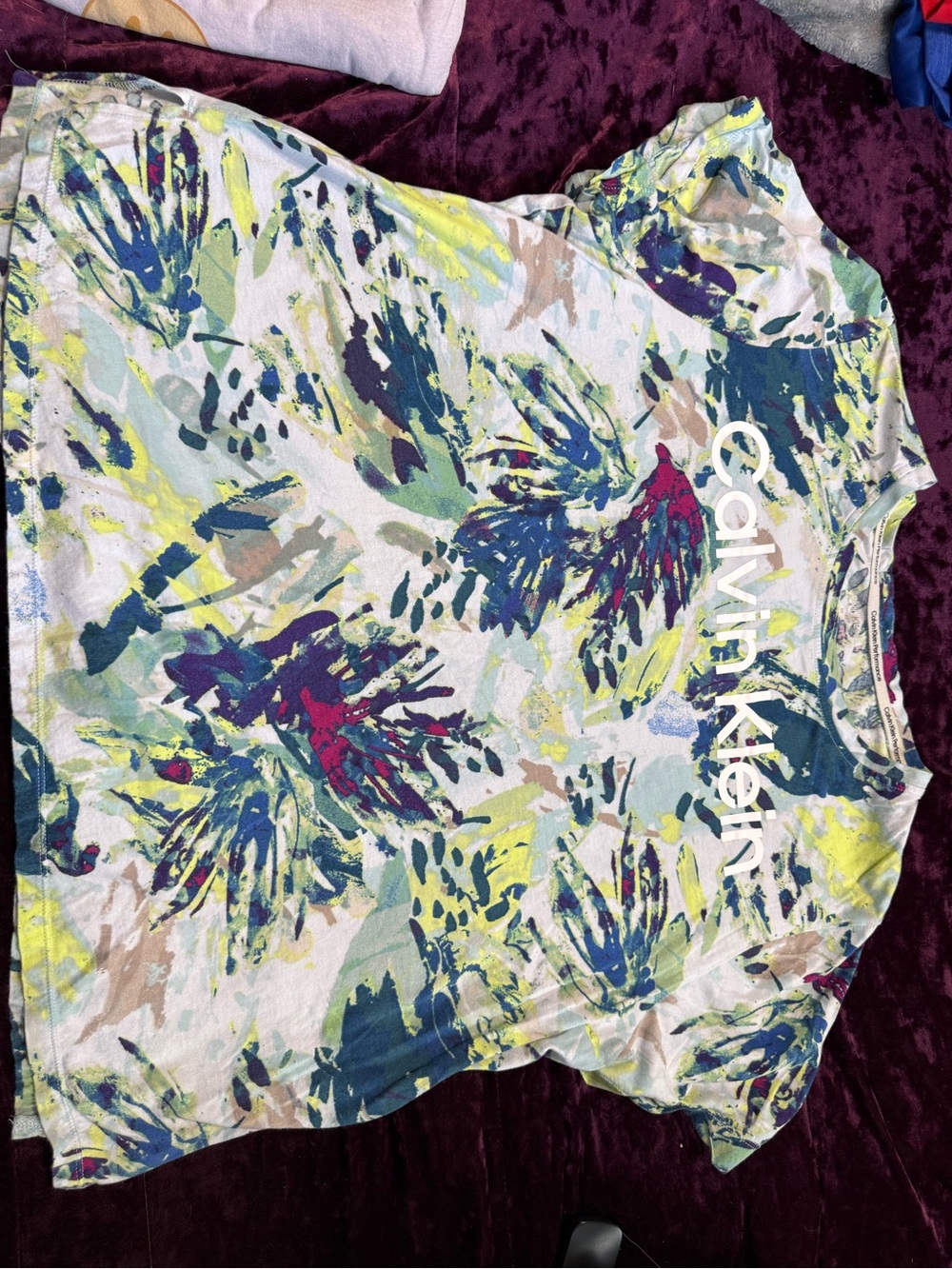 Calvin Klein Multicolor Abstract Floral Short Sleeve Tee